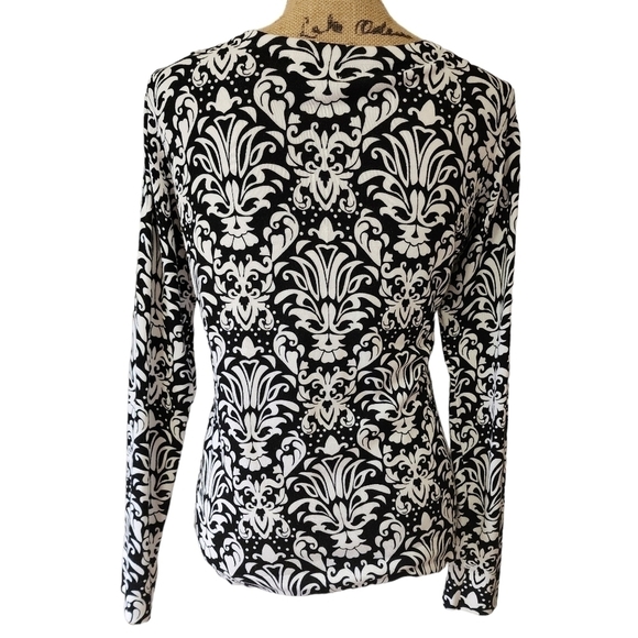 3/$25 Charter Club Cardigan Button Down Black & White - Small - Picture 3 of 8